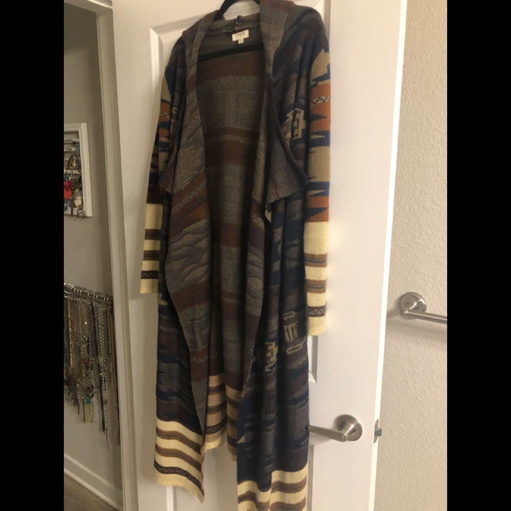 Long sweater - Picture 2 of 5